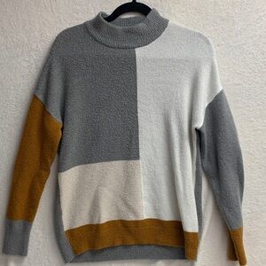Elegant Multicolor Turtleneck Sweater